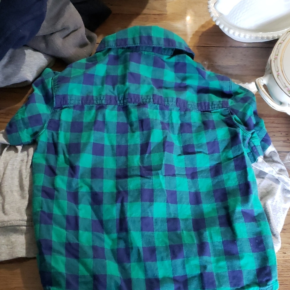Toddler button down - Picture 4 of 4
